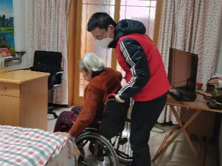 【疫情防控】盡銳出戰(zhàn)護我城，工投先鋒在行動 ——集團干部下沉一線系列（二）