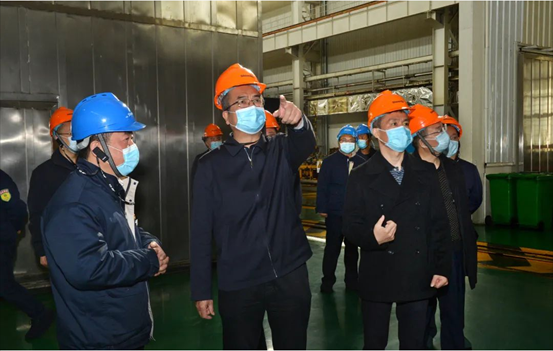 【陜鼓集團】西安市委常委、市委統(tǒng)戰(zhàn)部部長楊廣亭深入陜鼓實地調研指導疫情防控及復工復產工作